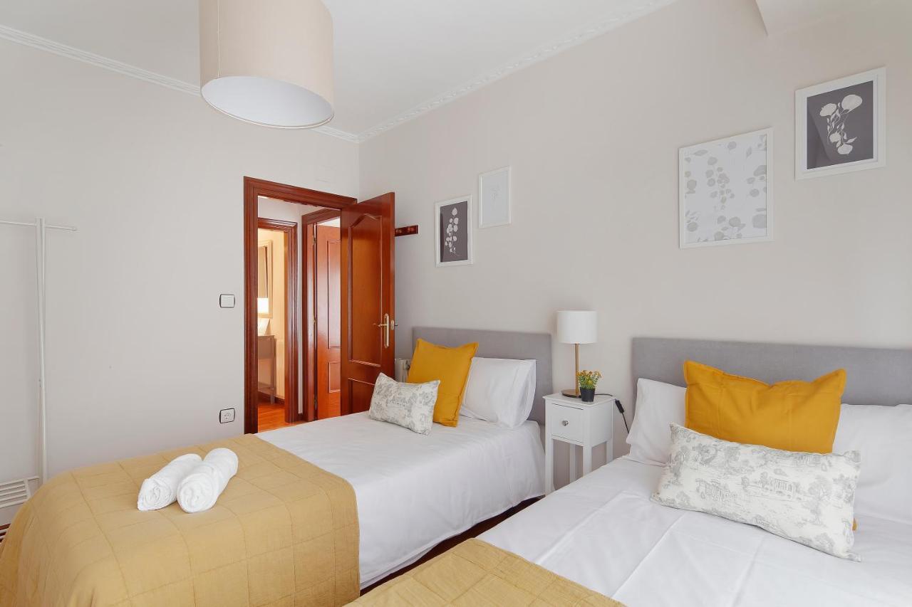 115A - Amplia Vivienda En Playa San Lorenzo Gijón Exterior foto